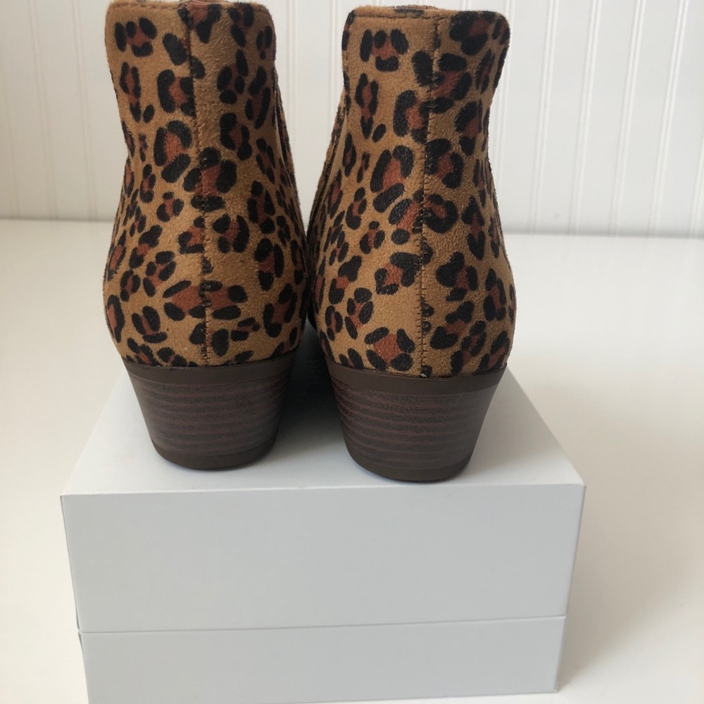 🔥SALE Leopard Boot - Picture 2 of 7